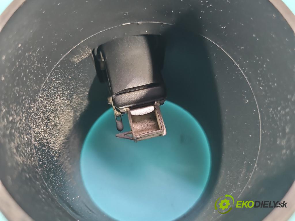 Renault Espace IV 2003-2014 2.0 dci 150 hp manual 110 kW 1995 cm3 5- váha vzduchu  (Snímač hmotnosti vzduchu)