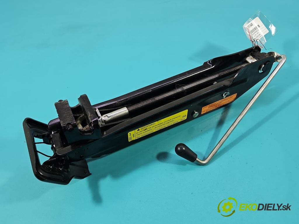 Audi Q5 2008-2016 3.0 tdi 239KM automatic 176 kW 2967 cm3 5- mechanizmus okna automobilovy 8R0011031C