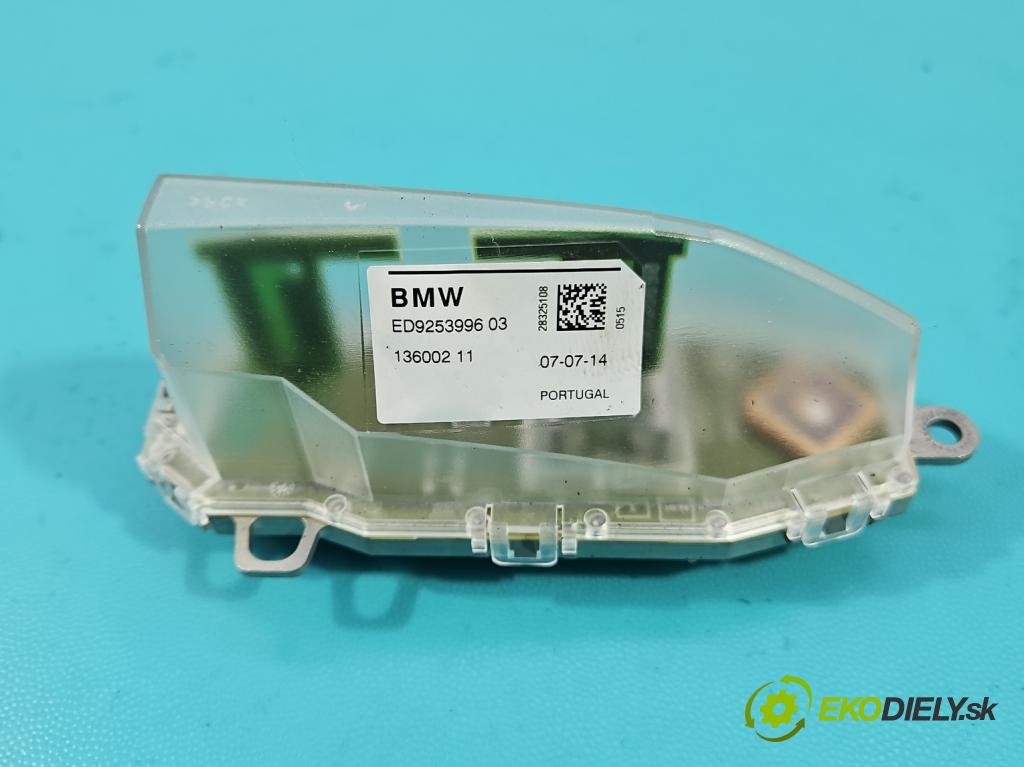 Bmw i3 2013–2022 0.0 elektrický: 170 HP automatic 125 kW 1 cm3 5- Antena 9253996