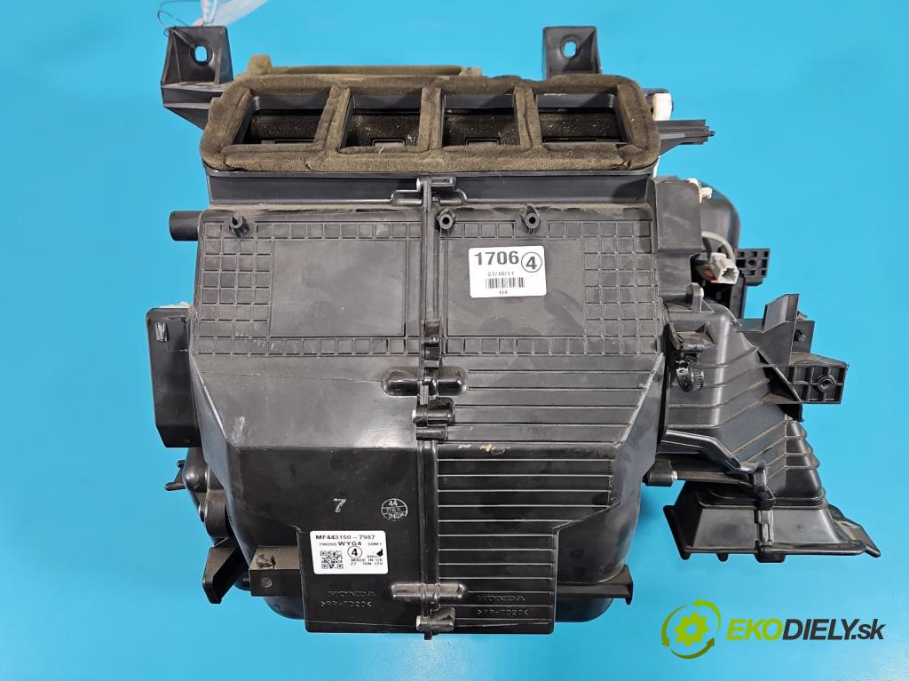 Honda CR-V III 2006-2011 2.2 i-CTDi 150 hp manual 110 kW 2199 cm3 5- radiátor 443150-7987 (Radiátor topení)