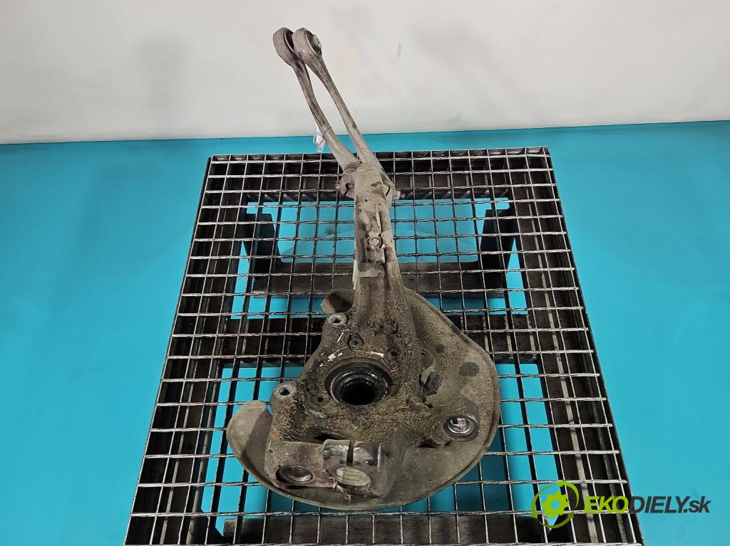 Audi Q5 2008-2016 3.0 tdi 239KM automatic 176 kW 2967 cm3 5- náboj levé  (Náboj kola)