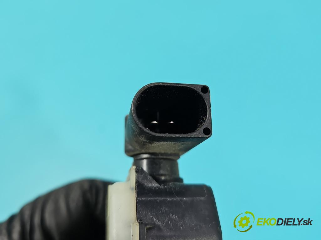 Bmw i3 2013–2022 0.0 elektrický: 170 HP automatic 125 kW 1 cm3 5- Aktuátor: papuče: nádrže palivo 009066-36