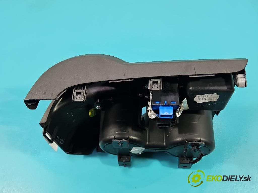 Honda CR-V III 2006-2011 2.2 i-CTDi 150 hp manual 110 kW 2199 cm3 5- Rukojeť: na napoje: 83400-SWA-U010 (Držák nápojů)