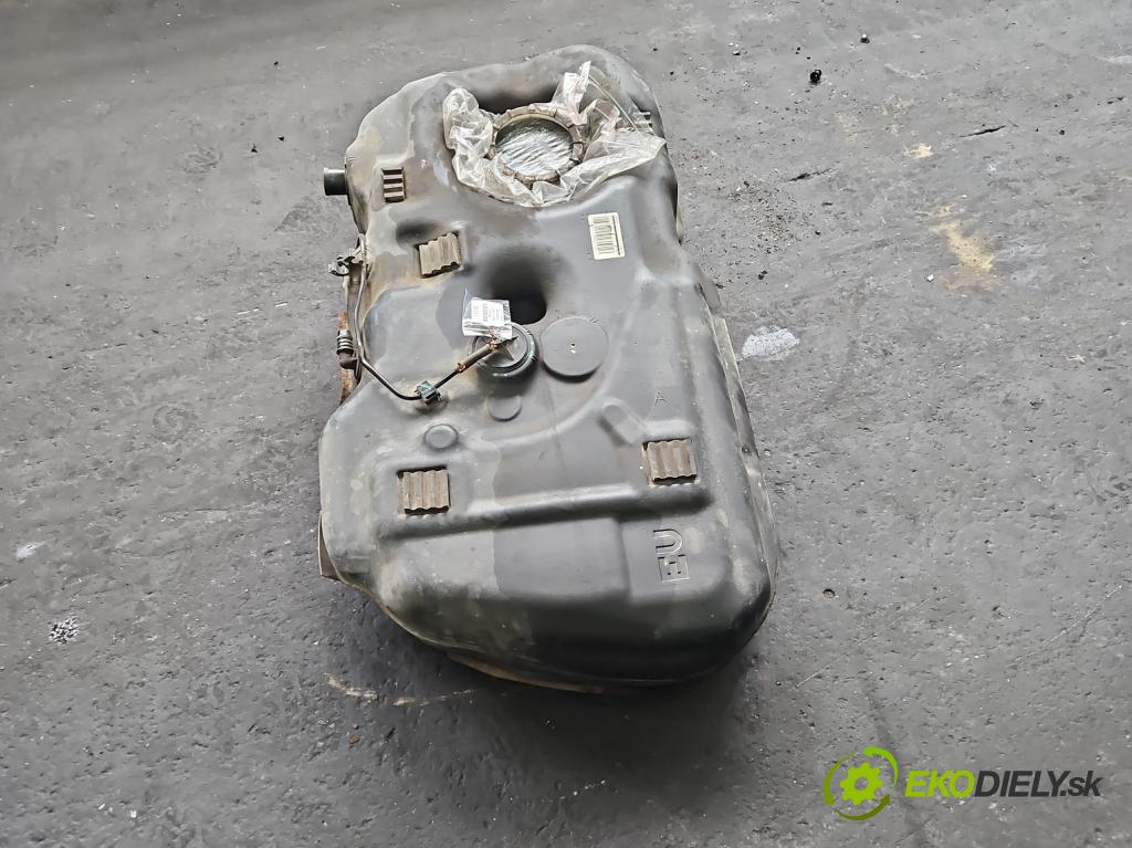 Honda CR-V III 2006-2011 2.2 i-CTDi 150 HP manual 110 kW 2199 cm3 5- Nádrž: palivo 17495-SWYW (Palivová nádrž)