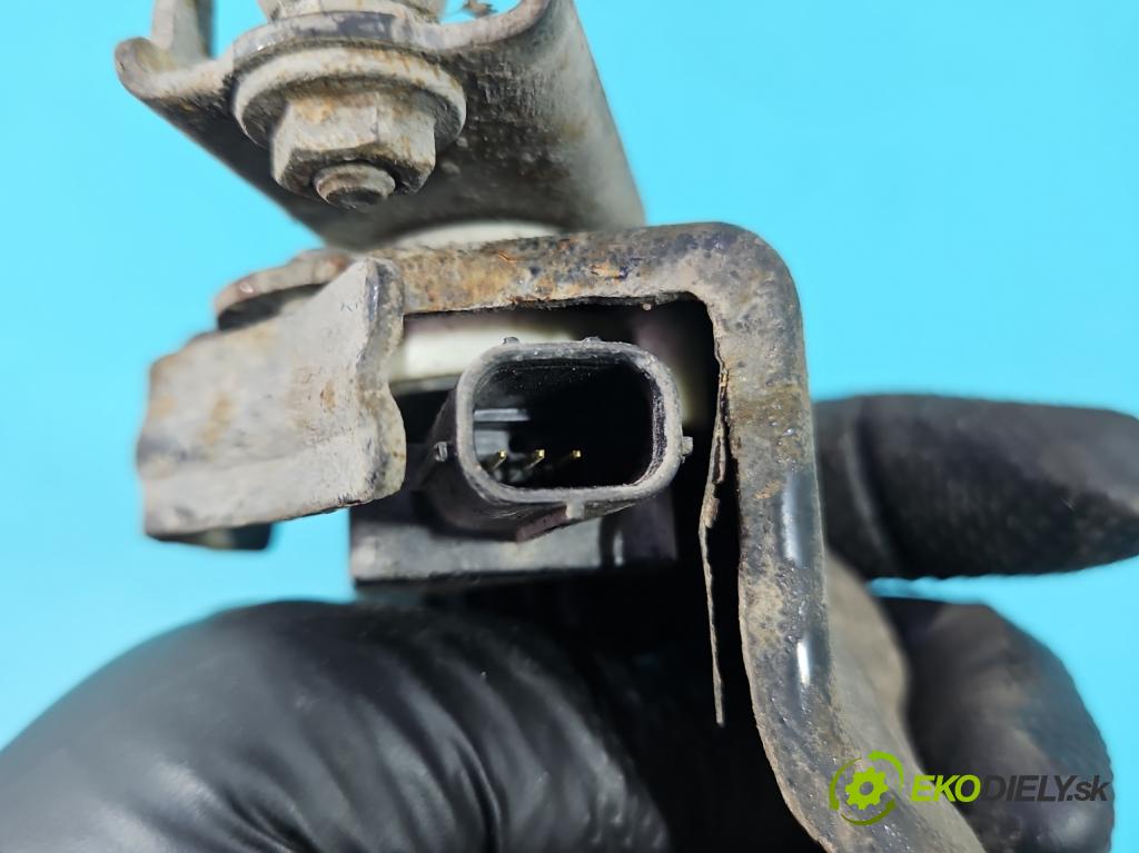 Honda CR-V III 2006-2011 2.2 i-CTDi 150 HP manual 110 kW 2199 cm3 5- snímač nastavenia xenon  (Snímač)