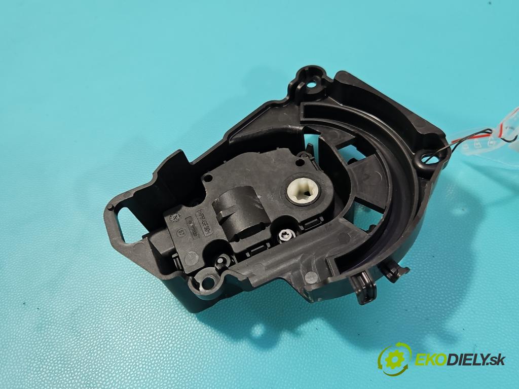 Bmw i3 2013–2022 0.0 elektrický: 170 HP automatic 125 kW 1 cm3 5- motor: kúrenia CZ017660-546-0