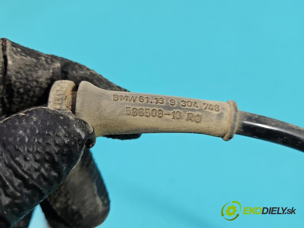 Bmw i3 2013–2022 0.0 elektrický: 170 HP automatic 125 kW 1 cm3 5- Zväzok: ostatné 9304748