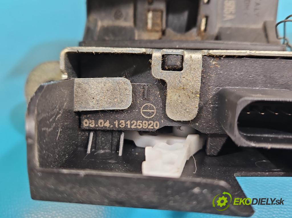 Vw Passat B7 2010-2014 2.0 tdi 140 HP manual 103 kW 1968 cm3 5- zámok kufrové dvere zadné 5K0827505A