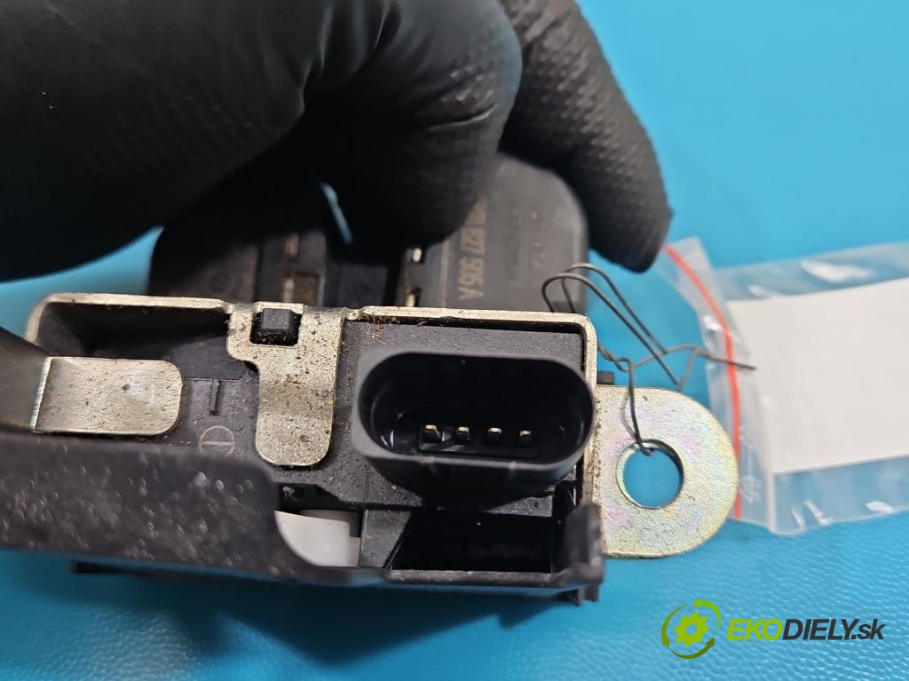 Vw Passat B7 2010-2014 2.0 tdi 140 HP manual 103 kW 1968 cm3 5- zámok kufrové dvere zadné 5K0827505A