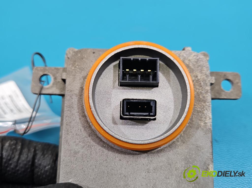 Vw Passat B7 2010-2014 2.0 tdi 140 hp manual 103 kW 1968 cm3 5- měnič xenon 8K0941597B (Řídící jednotka xenonu)