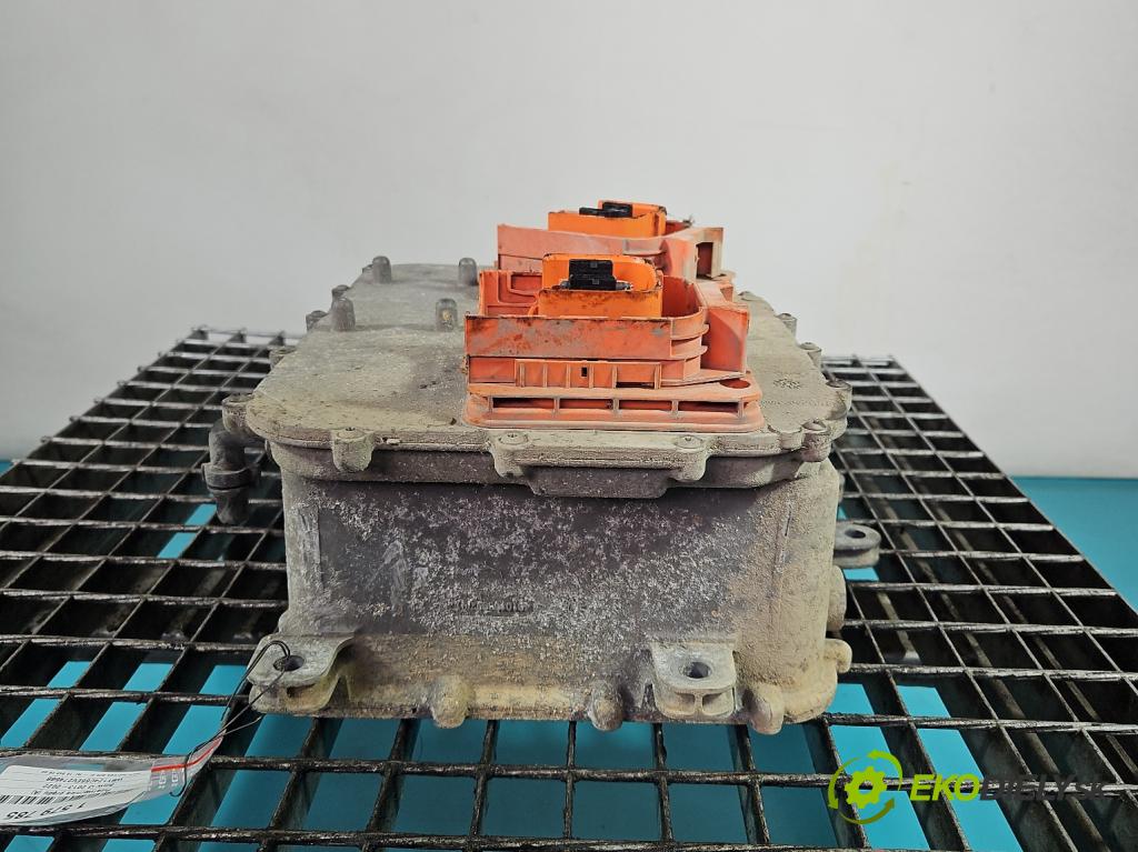 Bmw i3 2013–2022 0.0 elektrický: 170 hp automatic 125 kW 1 cm3 5- měnič aktuální: 8647316