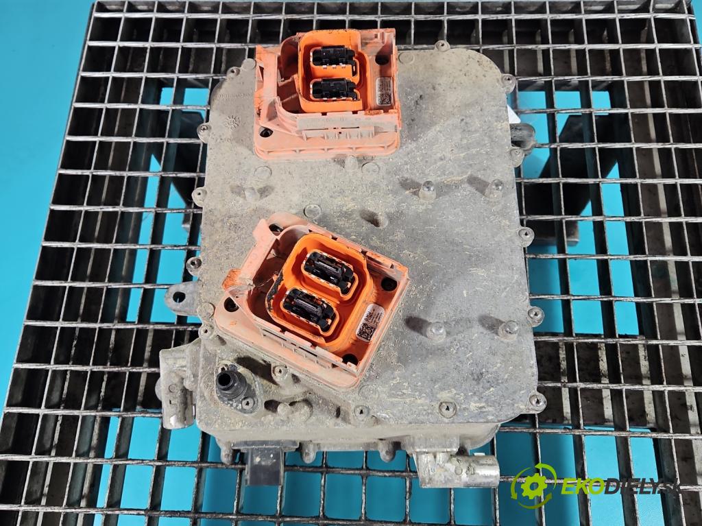 Bmw i3 2013–2022 0.0 elektrický: 170 hp automatic 125 kW 1 cm3 5- měnič aktuální: 8647316