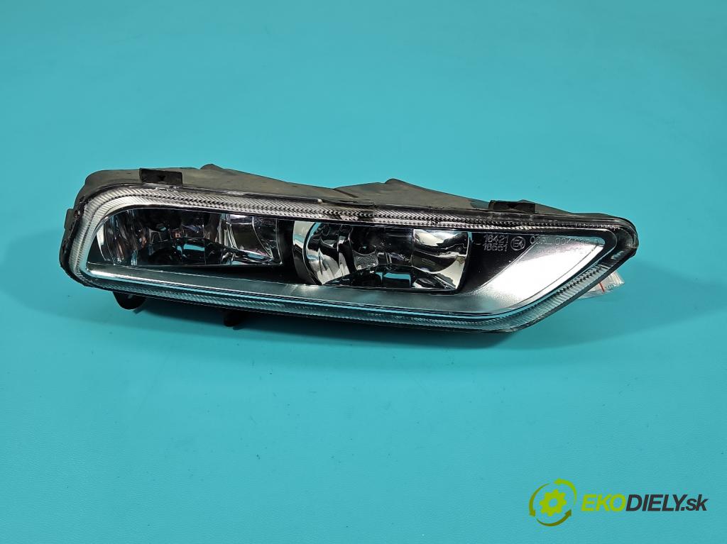 Vw Passat B7 2010-2014 2.0 tdi 140 HP manual 103 kW 1968 cm3 5- Halogen pravý 19-B021-06 (Kľučka dverí ostatné)