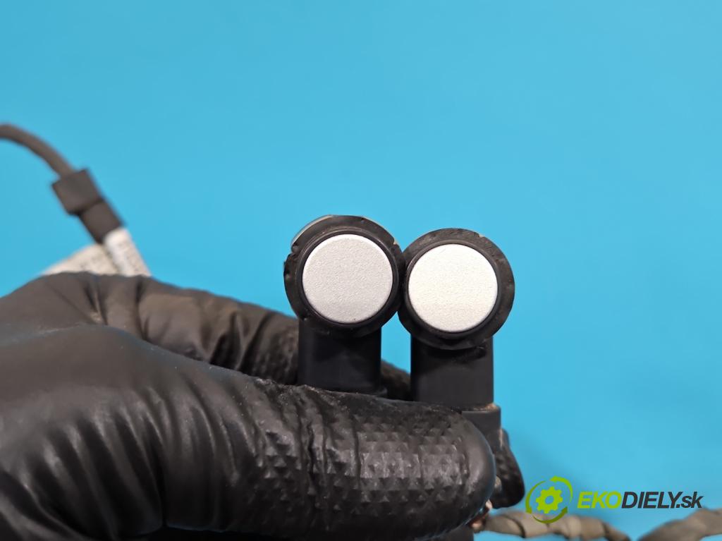 Vw Passat B7 2010-2014 2.0 tdi 140 hp manual 103 kW 1968 cm3 5- snímač parkování 5KD919275A