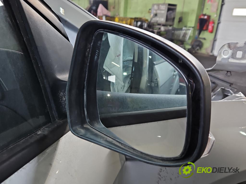 Ford Focus Mk3 2010-2018 1.5 tdci 95 HP manual 70 kW 1499 cm3 5- zrkadlo pravé  (Kľučka dverí ostatné)