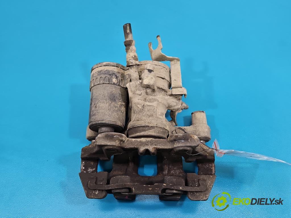 Bmw i3 2013–2022 0.0 elektrický: 170 hp automatic 125 kW 1 cm3 5- brzdič zadní pravý 6853858 (Klika dveří ostatní)