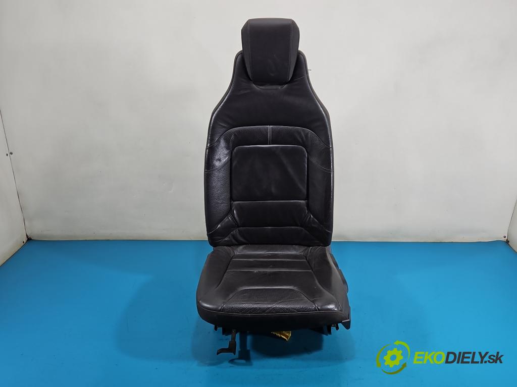 Bmw i3 2013–2022 0.0 elektrický: 170 hp automatic 125 kW 1 cm3 5- Sedadlo levý  (Sedadlo)