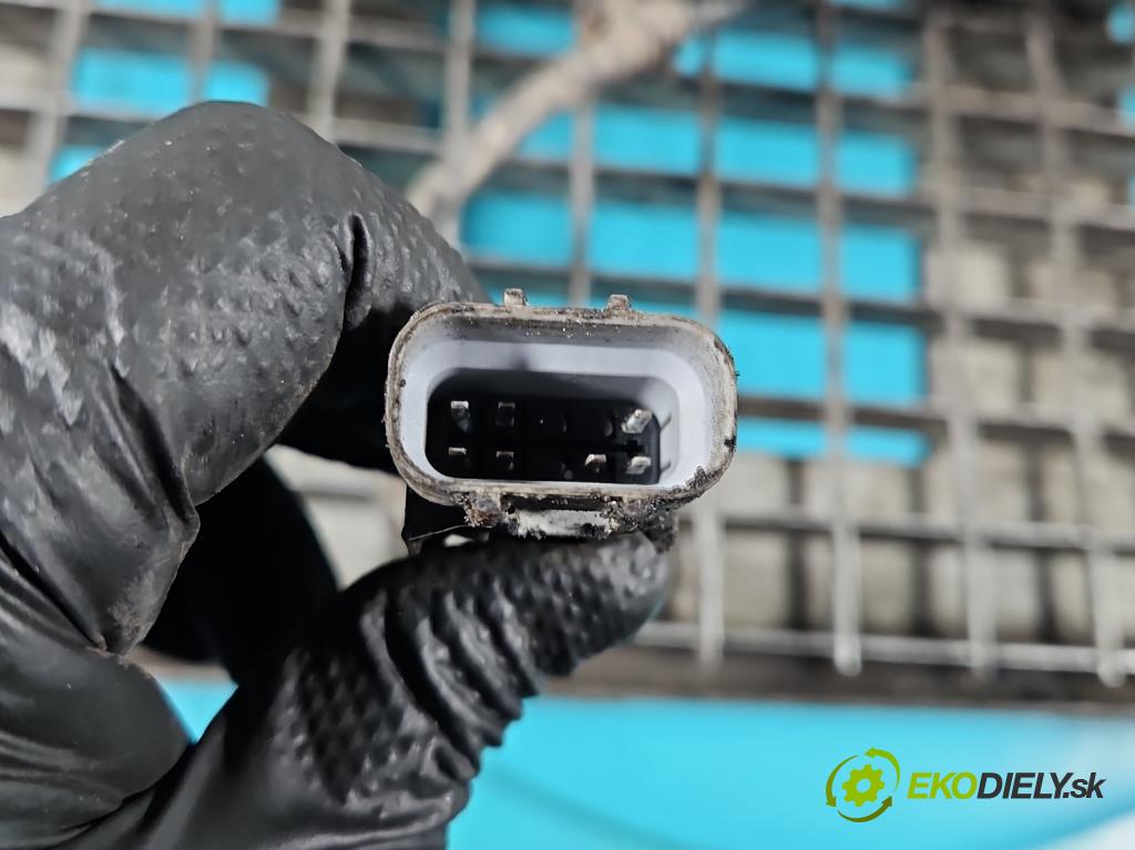 Opel Astra IV 2009-2015 1.4 T 140 HP manual 103 kW 1364 cm3 5- tlmič predné pravý 13260813 (Kľučka dverí ostatné)