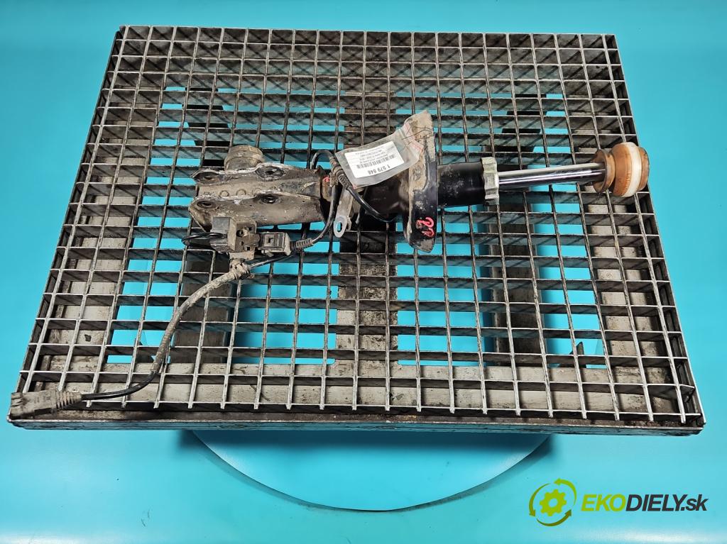 Opel Astra IV 2009-2015 1.4 T 140 hp manual 103 kW 1364 cm3 5- tlumič přední pravý 13260813 (Klika dveří ostatní)