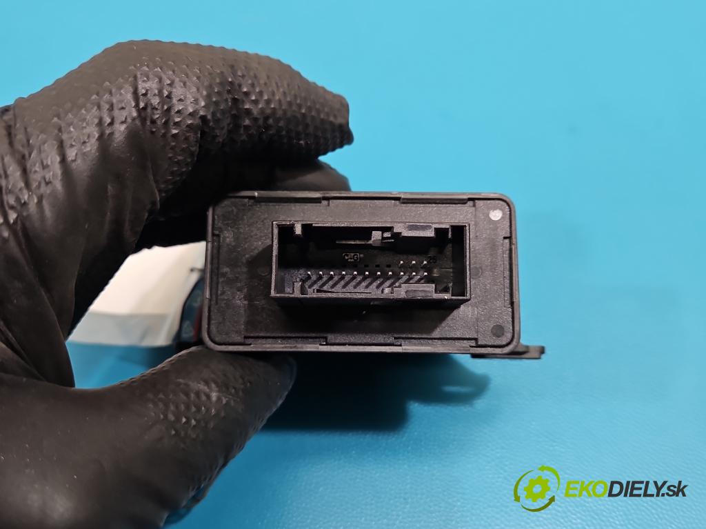 Vw Passat B7 2010-2014 2.0 tdi 140 hp manual 103 kW 1968 cm3 5- řídící jednotka 5M0907357E