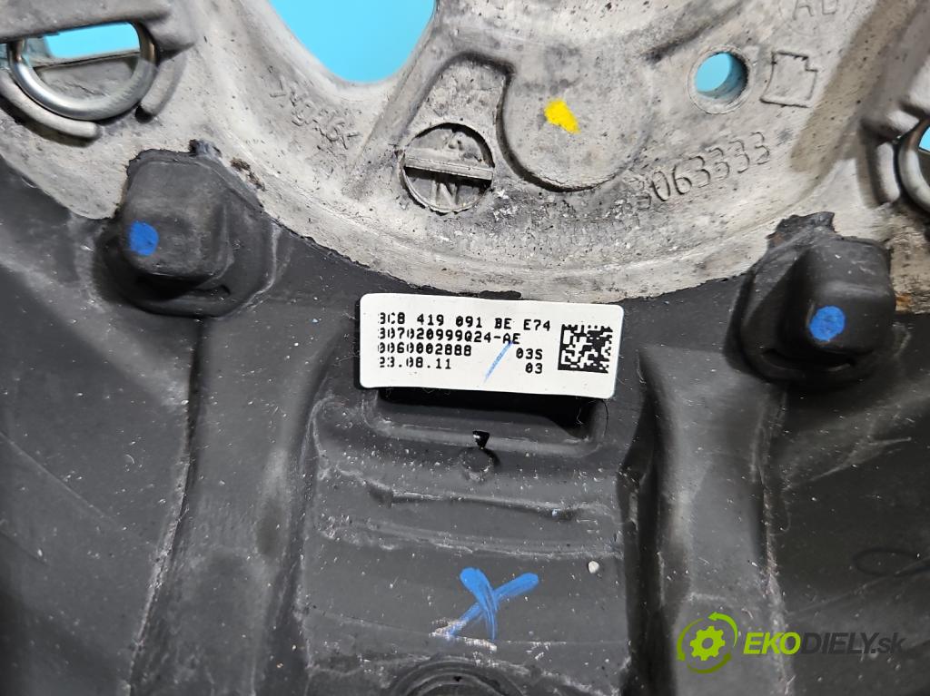 Vw Passat B7 2010-2014 2.0 tdi 140 HP manual 103 kW 1968 cm3 5- volant  (Volant)