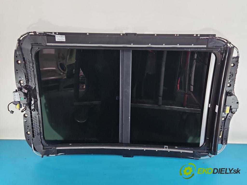 Audi Q5 2008-2016 3.0 tdi 239KM automatic 176 kW 2967 cm3 5- Střešní okno: 8R0877041B (Sklo karoserie)