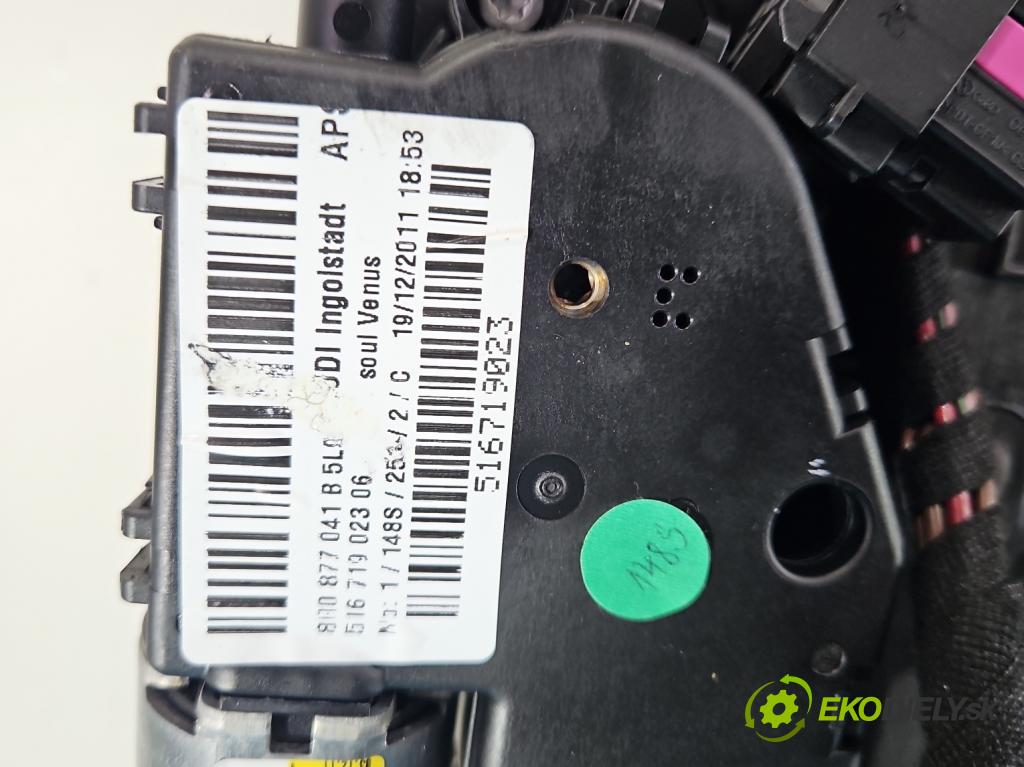 Audi Q5 2008-2016 3.0 tdi 239KM automatic 176 kW 2967 cm3 5- Střešní okno: 8R0877041B (Sklo karoserie)