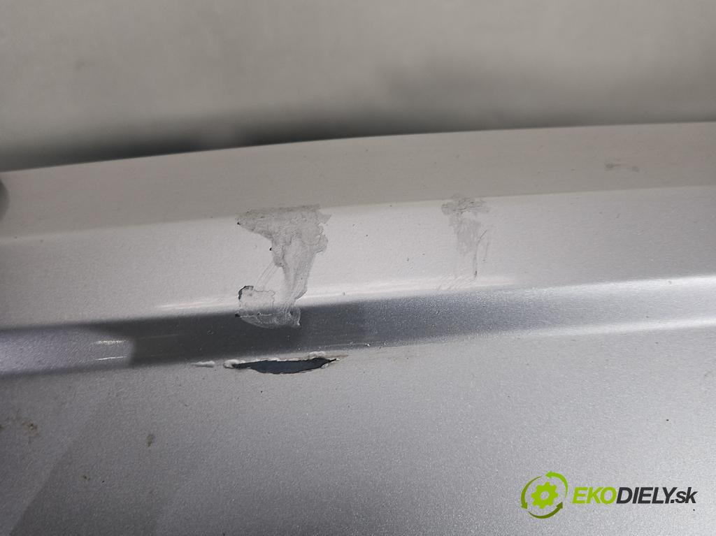 Opel Meriva A 2002-2010 1.6 16V 101 HP manual 74 kW 1598 cm3 5- nárazník predné 93297646 (Kľučka dverí ostatné)