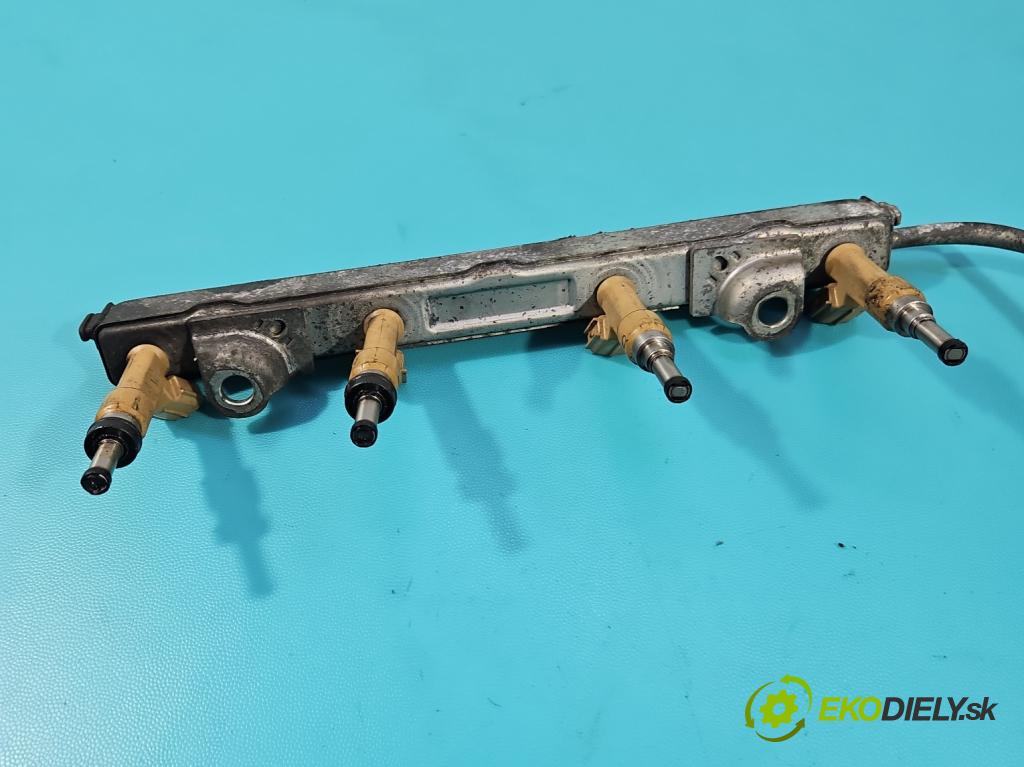 Toyota Avensis III T27 2009-2018 1.8 vvti 147 HP manual 108 kW 1798 cm3 4- vstrek 23250-0T030 (Vstrekovač paliva)