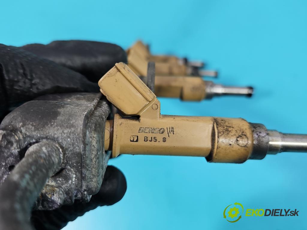 Toyota Avensis III T27 2009-2018 1.8 vvti 147 HP manual 108 kW 1798 cm3 4- vstrek 23250-0T030 (Vstrekovač paliva)