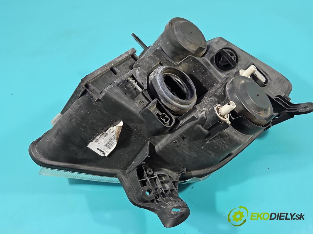 Opel Meriva A 2002-2010 1.6 16V 101 HP manual 74 kW 1598 cm3 5- Reflektor: ľavý 89308550 (Kľučka dverí ostatné)