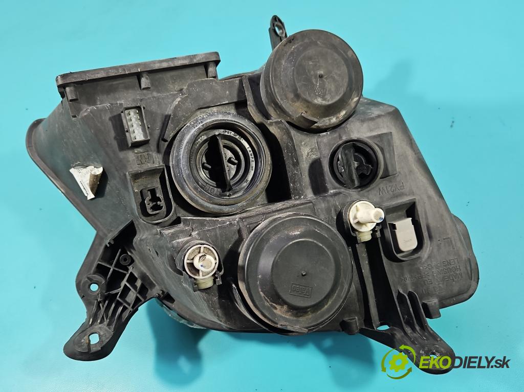 Opel Meriva A 2002-2010 1.6 16V 101 HP manual 74 kW 1598 cm3 5- Reflektor: ľavý 89308550 (Kľučka dverí ostatné)