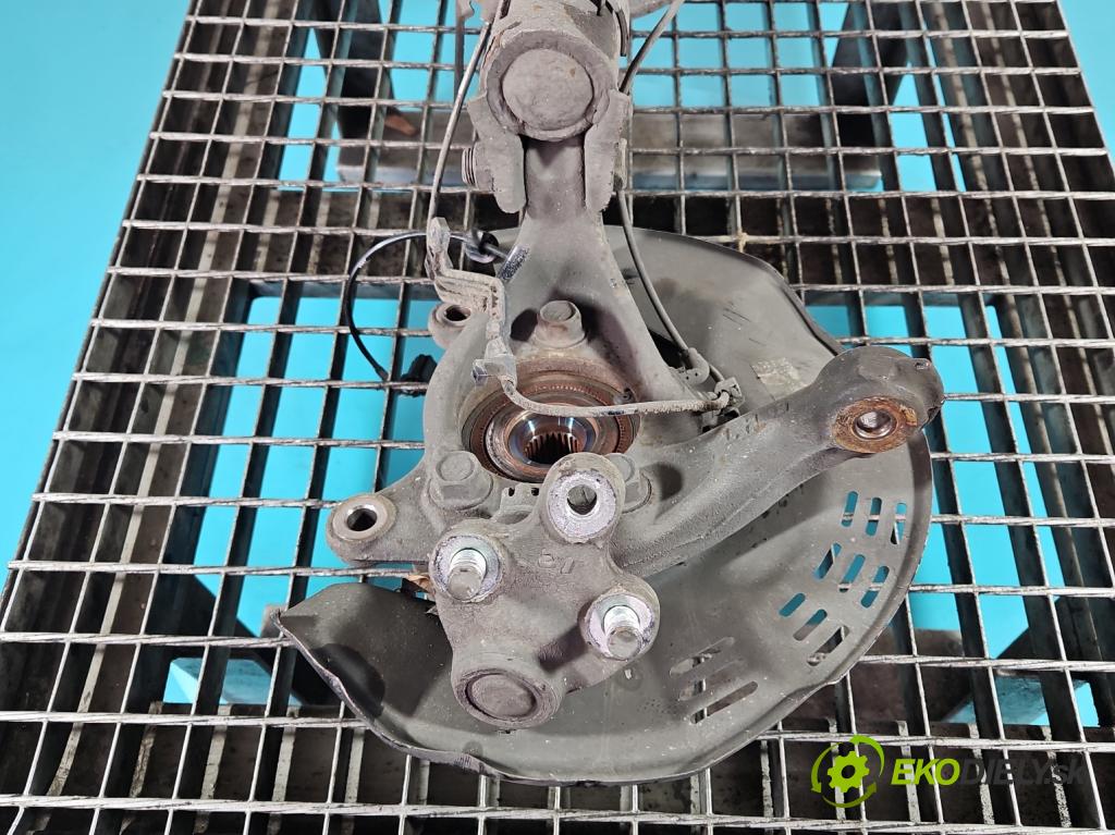 Toyota Corolla E21 2019- 1.8 16V 98 HP automatic 72 kW 1798 cm3 4- náboj pravé  (Náboj kolesa)