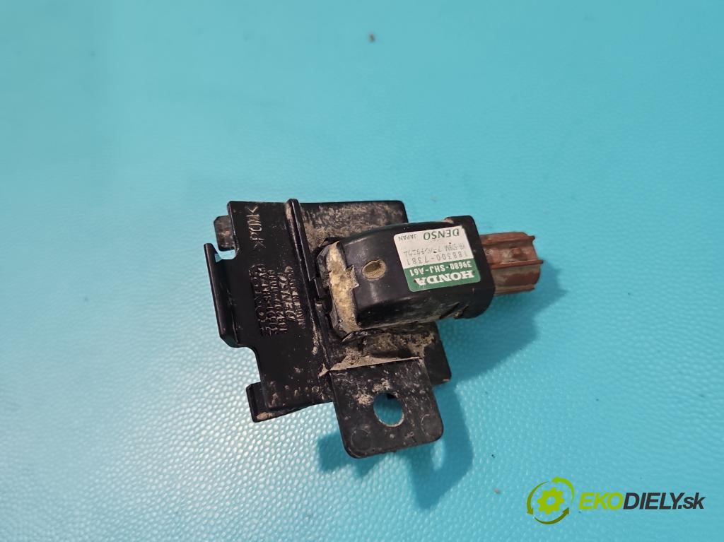 Honda CR-V III 2006-2011 2.2 i-CTDi 150 hp manual 110 kW 2199 cm3 5- snímač parkování 39680-SHJ-A61