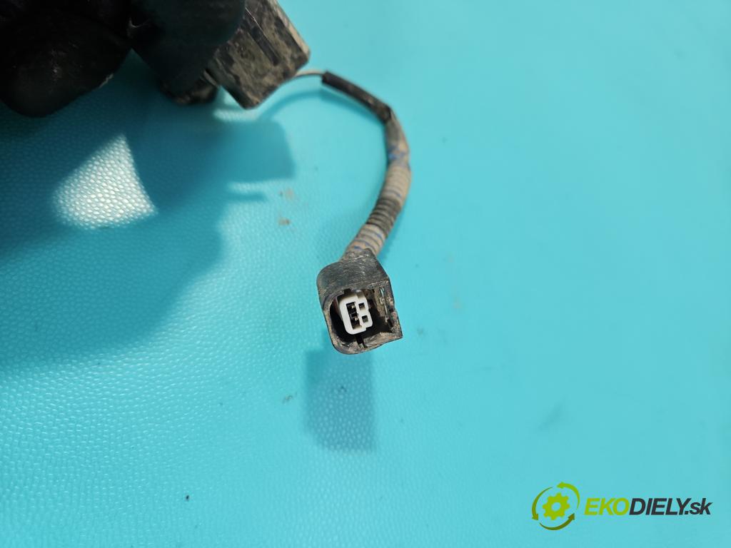 Honda CR-V III 2006-2011 2.2 i-CTDi 150 HP manual 110 kW 2199 cm3 5- snímač parkovaní: 188400-4001