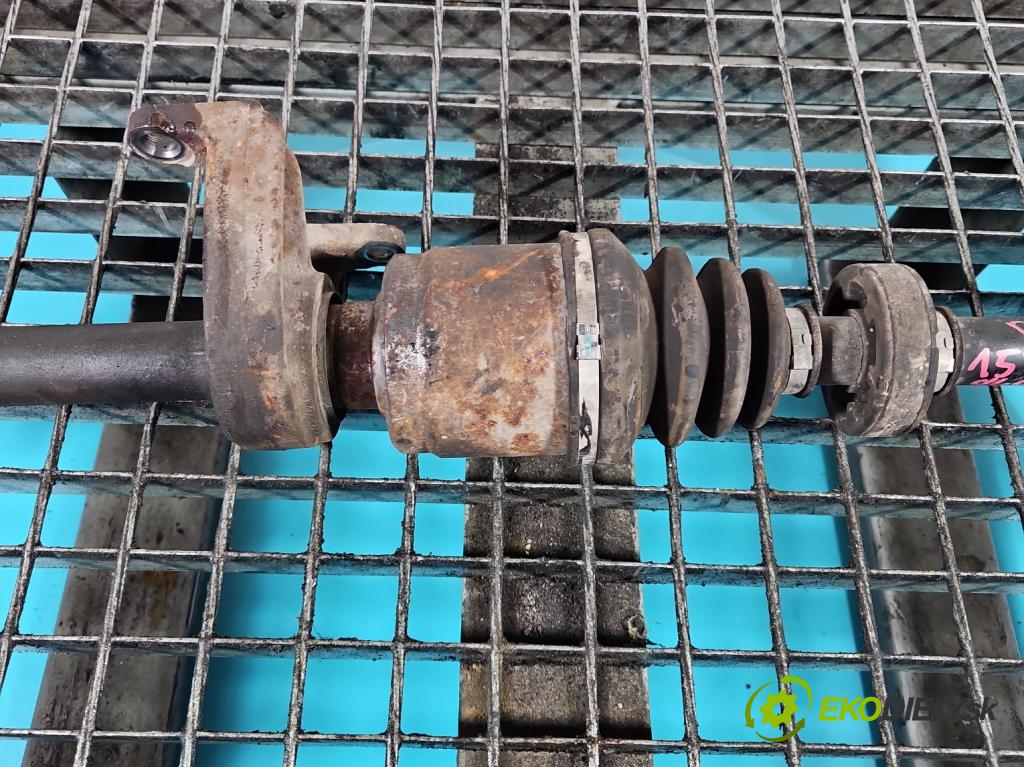 Honda CR-V III 2006-2011 2.2 i-CTDi 150 HP manual 110 kW 2199 cm3 5- poloos predné pravé PNG75054