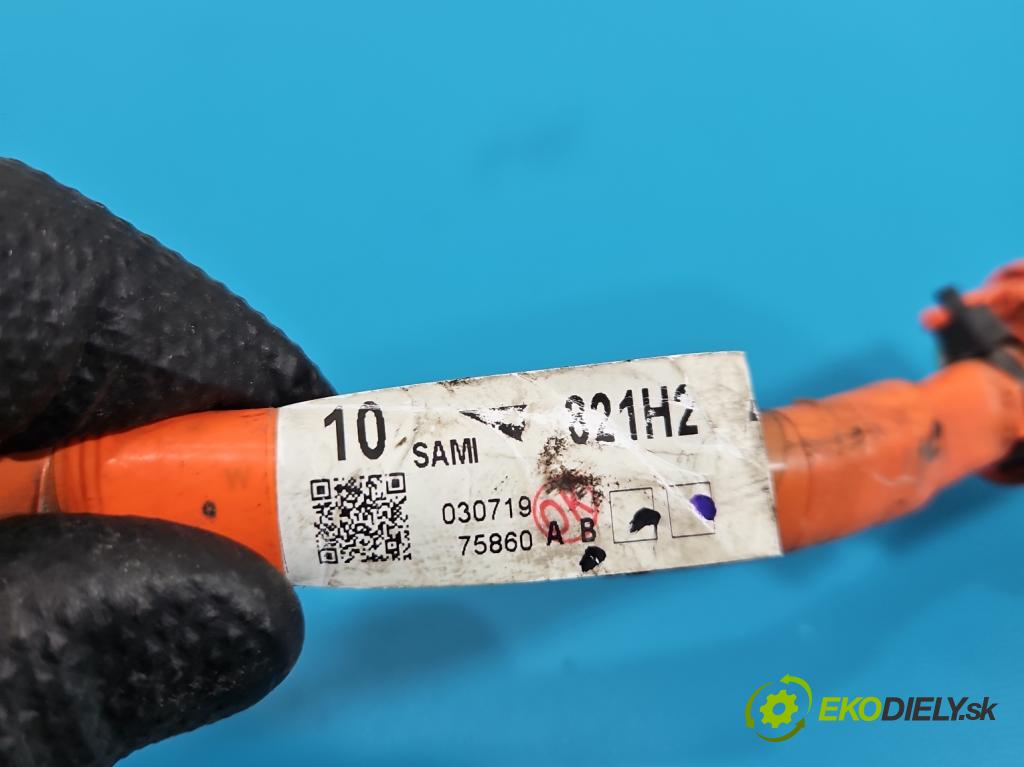 Toyota Corolla E21 2019- 1.8 16V 98 HP automatic 72 kW 1798 cm3 4- Zväzok: ostatné 821H2-010B