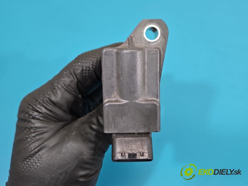 Toyota Corolla E21 2019- 1.8 16V 98 HP automatic 72 kW 1798 cm3 4- cievka zapaľovacia 90919-02272 (Zapaľovacia cievka)