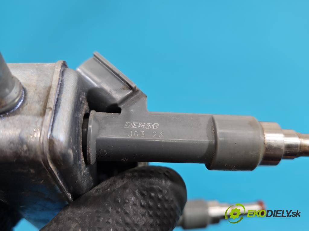 Toyota Corolla E21 2019- 1.8 16V 98 HP automatic 72 kW 1798 cm3 4- vstrek 23250-0T110 (Vstrekovač paliva)