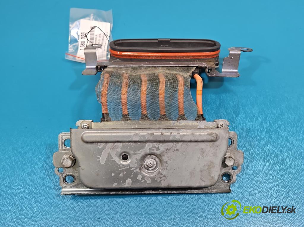 Toyota Corolla E21 2019- 1.8 16V 98 HP automatic 72 kW 1798 cm3 4- Zväzok: ostatné