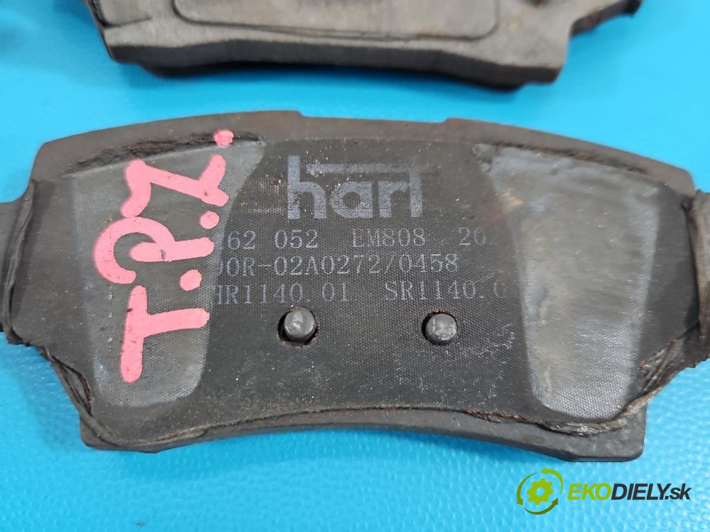 Toyota Corolla E21 2019- 1.8 16V 98 hp automatic 72 kW 1798 cm3 4- Štíty: posilovač zadní