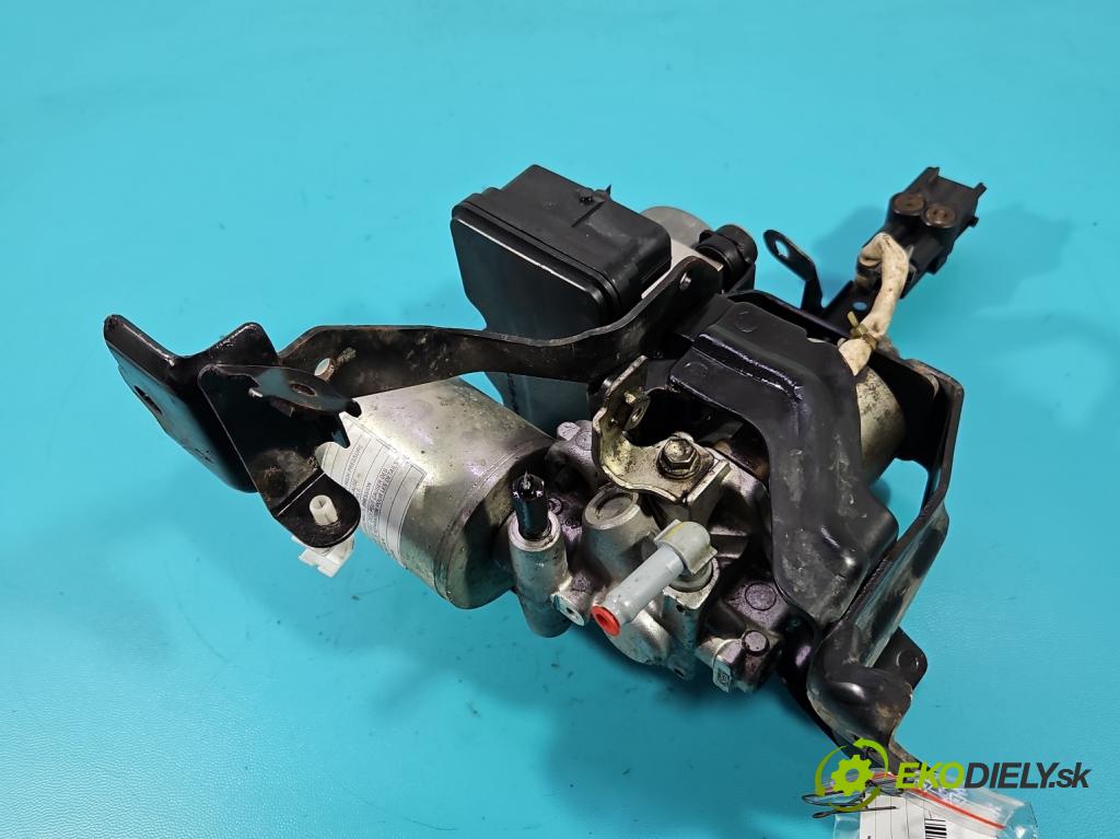 Toyota Corolla E21 2019- 1.8 16V 98 HP automatic 72 kW 1798 cm3 4- čerpadlo abs 47070-47070 (Pumpa ABS)
