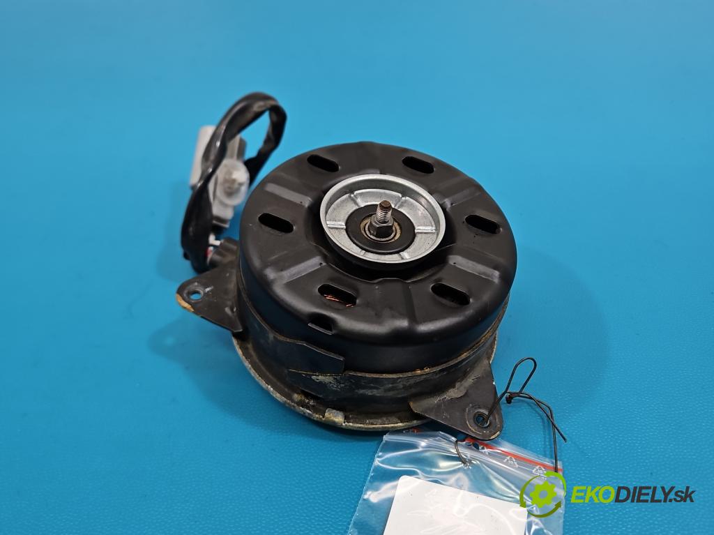 Toyota Corolla E21 2019- 1.8 16V 98 hp automatic 72 kW 1798 cm3 4- ventilátor chladič 