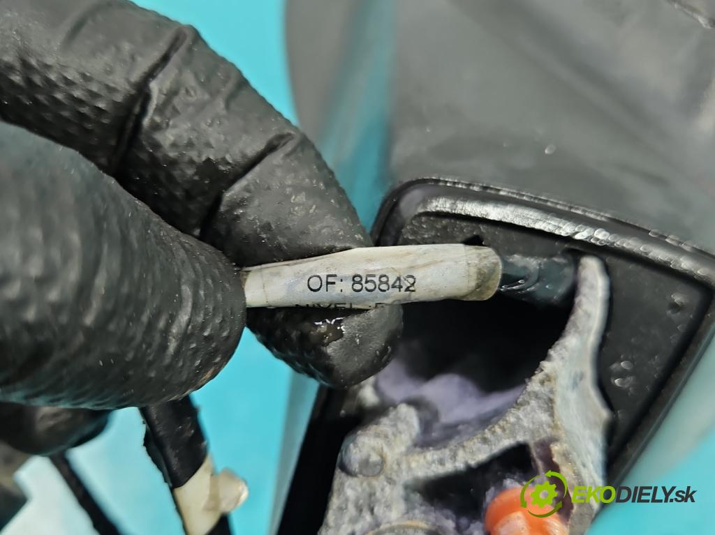 Seat Leon III 2012-2020 2.0 tdi 150 HP manual 110 kW 1968 cm3 5- zrkadlo ľavé  (Kľučka dverí ostatné)