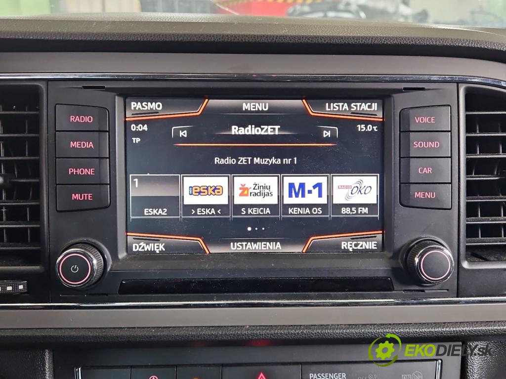 Seat Leon III 2012-2020 2.0 tdi 150 HP manual 110 kW 1968 cm3 5- Radio originál 5F0919604