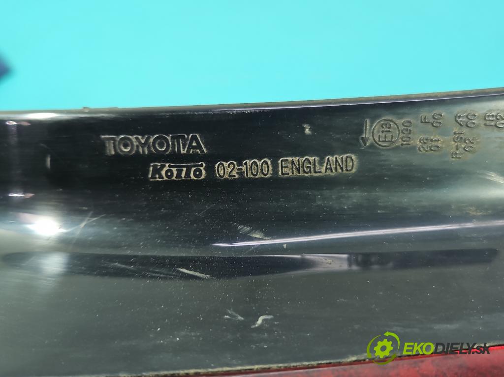 Toyota Corolla E12 2001-2009 1.4 vvti 97KM manual 71 kW 1398 cm3 3- světlo zadní levé 02-100 (Klika dveří ostatní)