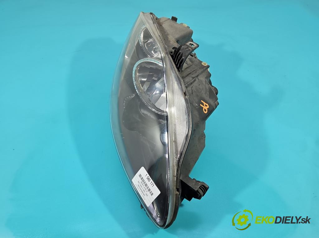 Seat Toledo III 2004-2009 1.6 SR 102 HP manual 75 kW 1595 cm3 5- Reflektor: pravý 5P1941006A (Svetlo predné pravé)