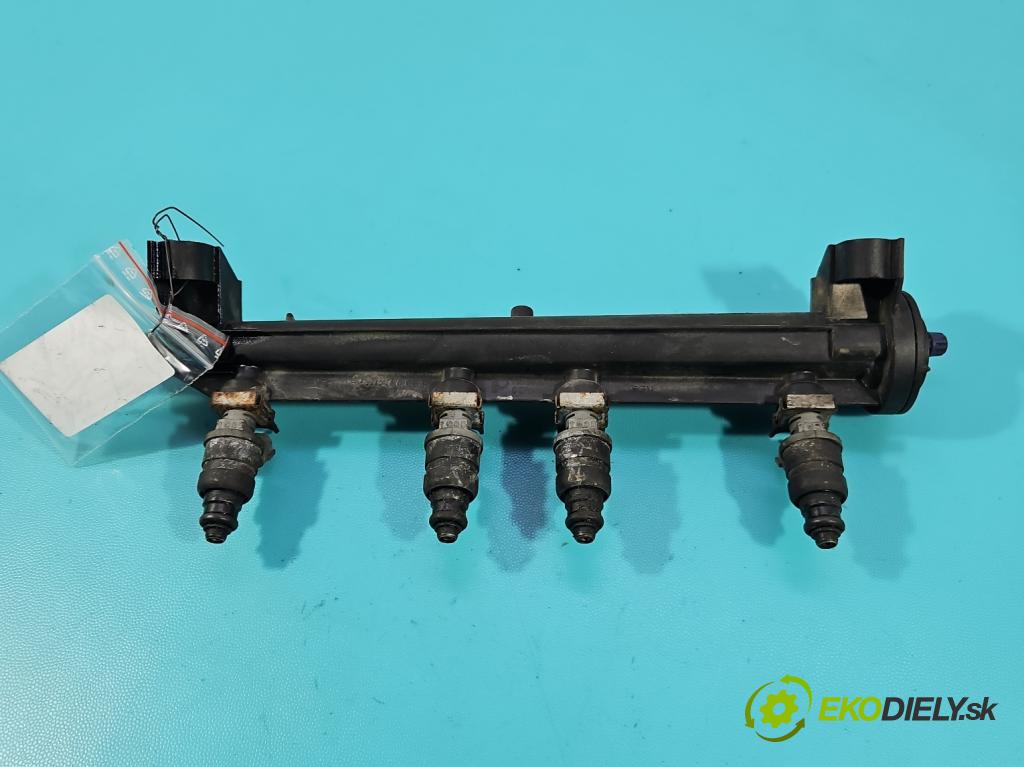 Seat Toledo III 2004-2009 1.6 SR 102 HP manual 75 kW 1595 cm3 5- vstrek 06A906031BT (Vstrekovač paliva)