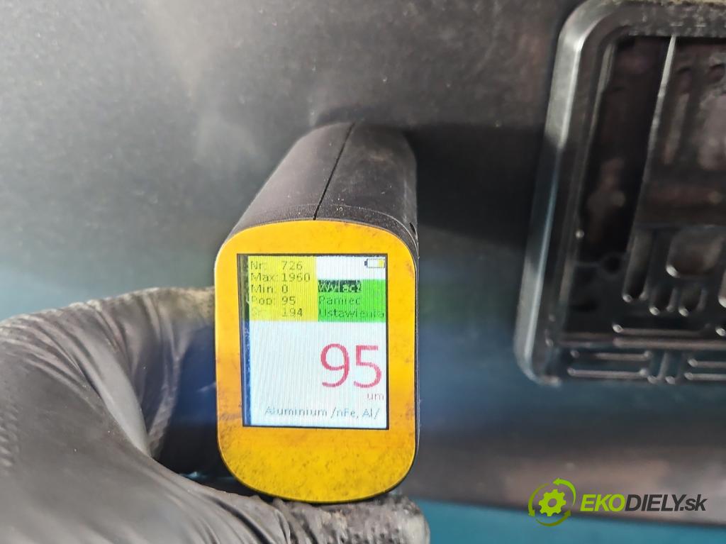 Audi Q5 2008-2016 3.0 tdi 239KM automatic 176 kW 2967 cm3 5- zadna kufor  (Kapota zadná (kufor))