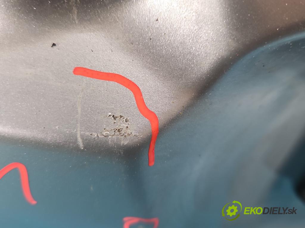 Mitsubishi Eclipse Cross  1.5 T 163 HP manual 120 kW 1499 cm3 5- zadna kufor  (Kapota zadná (kufor))